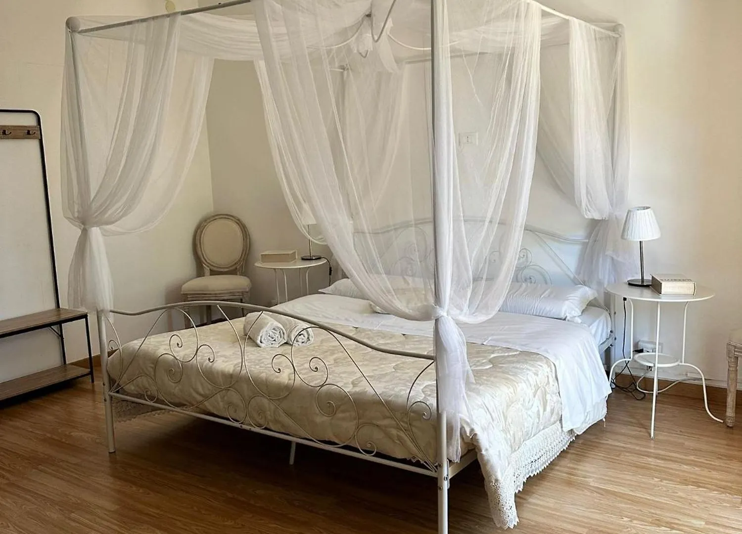 Doctor House Standard, Suites & Luxury Rooms Enna Guest house